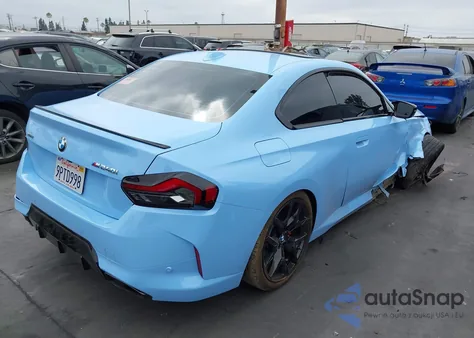 2025 BMW M240 I xDrive z USA, uszkodzony, nr VIN 3MW53CM07S8F03006